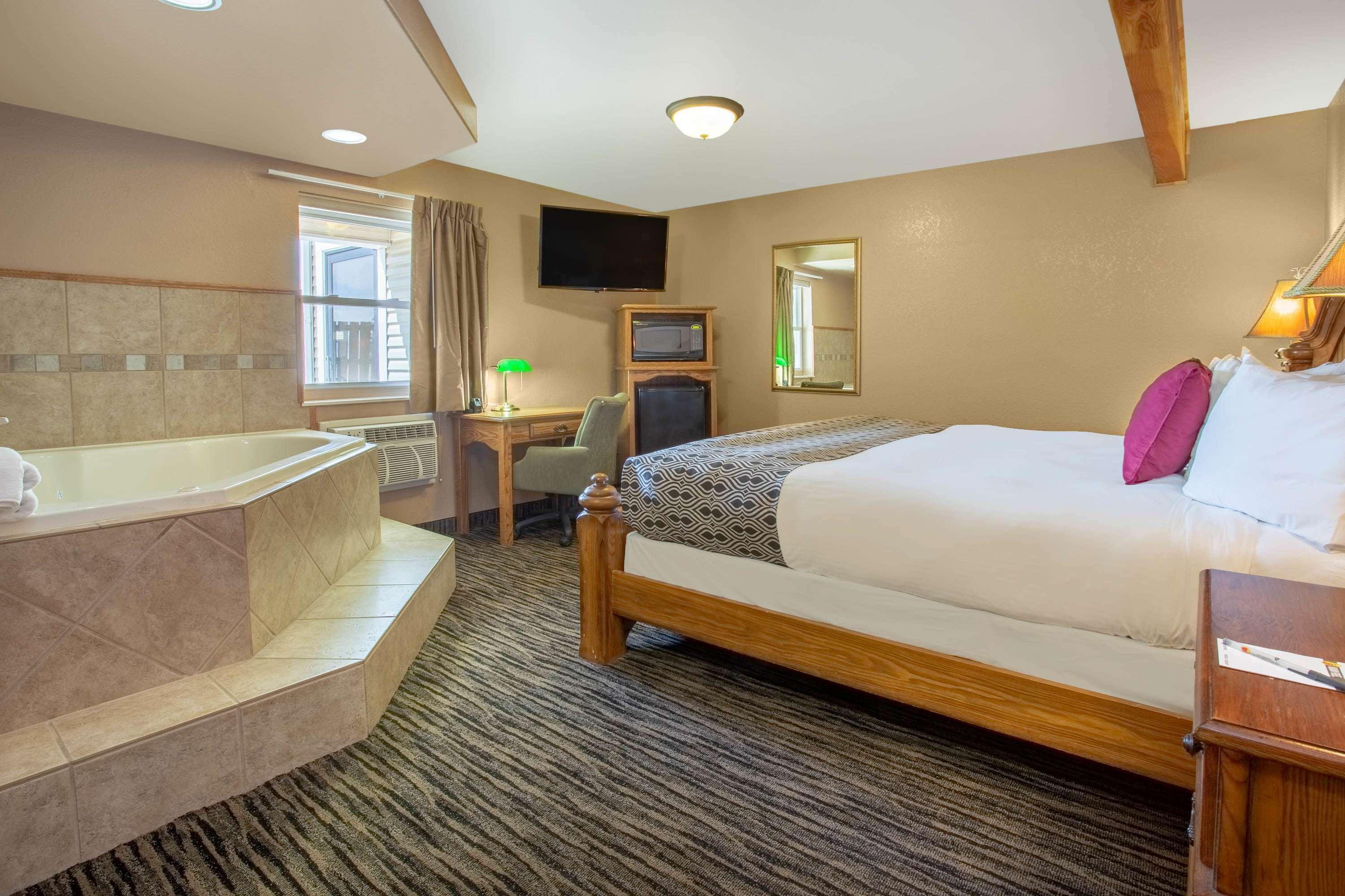 Super 8 By Wyndham Lewistown Hotel Exterior foto